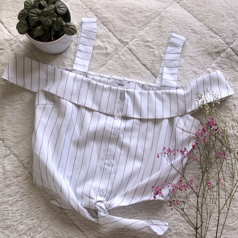 Cropped Off-Shoulder Tie-Front  Button-Down Top